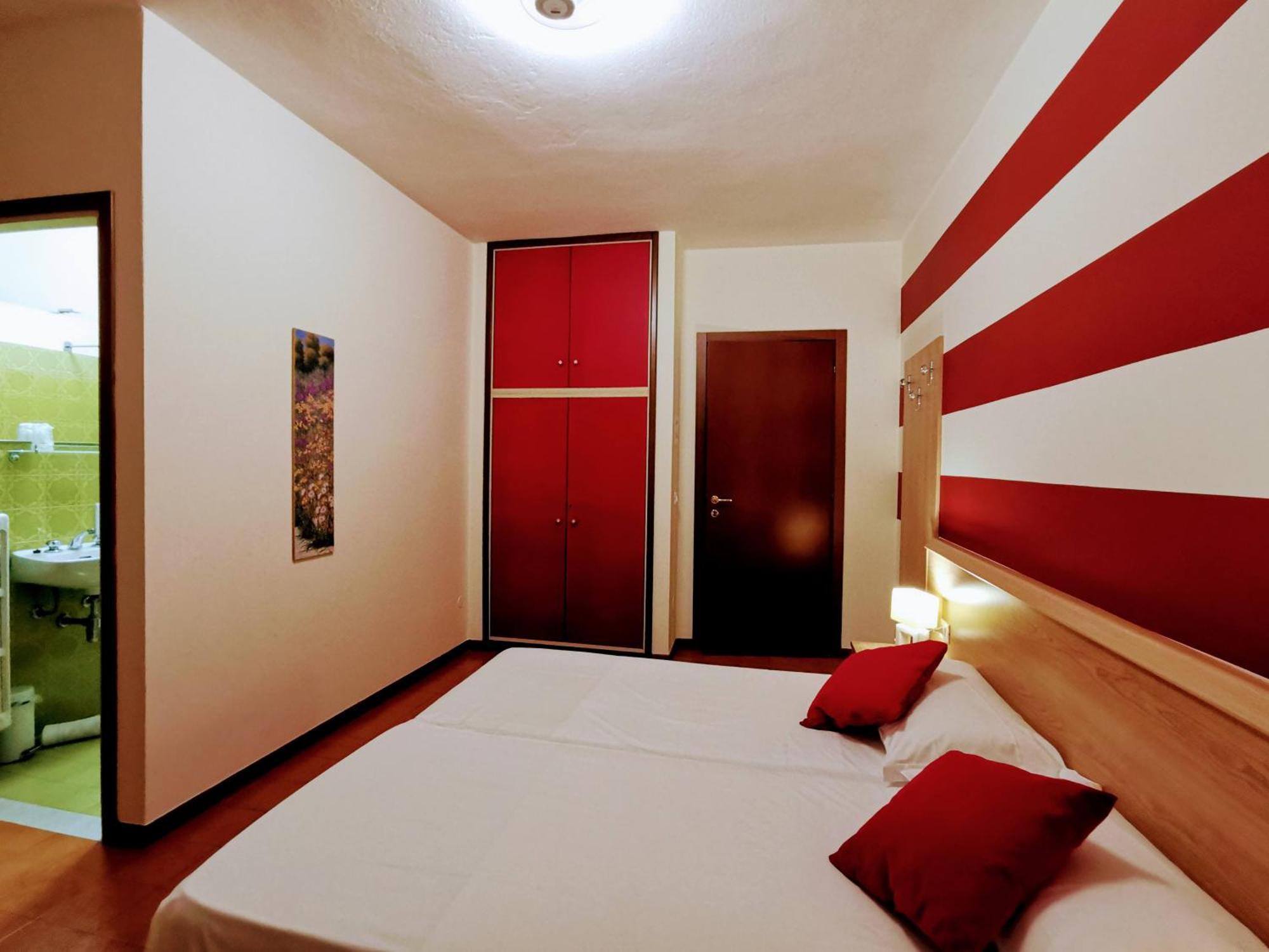 Ristorante Le Rasole Hotell Garda  Eksteriør bilde